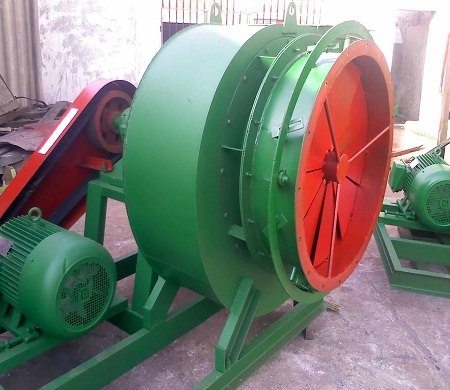 1565916582953670.jpg 丙烯酸聚氨酯漆35.jpg